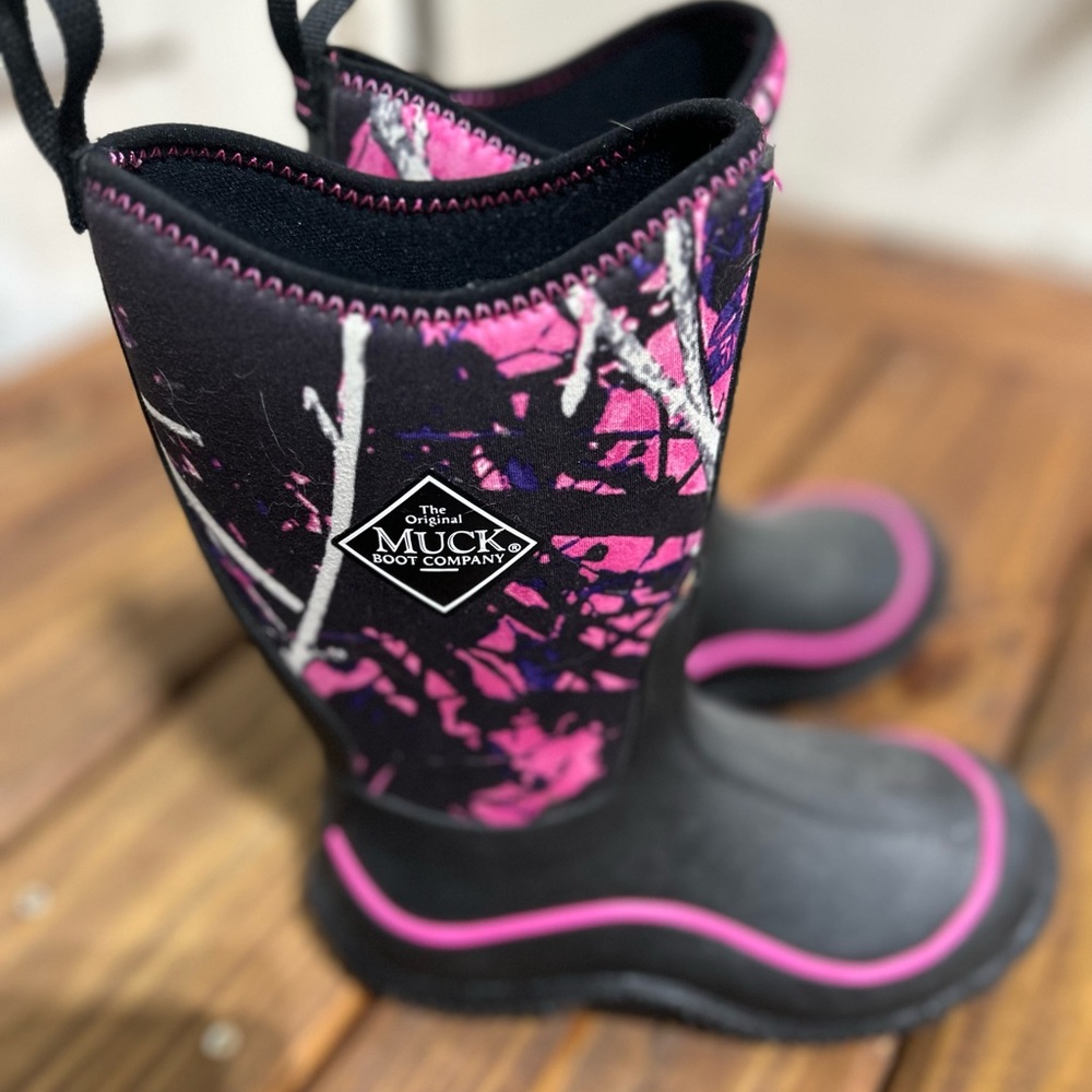 Muck boots
